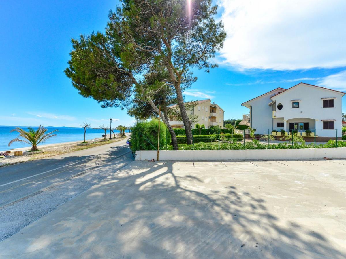 Apartments In House Liveric, In Vir At The Beach Exterior photo