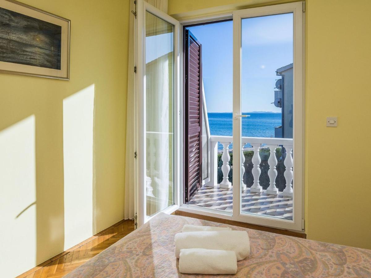 Apartments In House Liveric, In Vir At The Beach Exterior photo